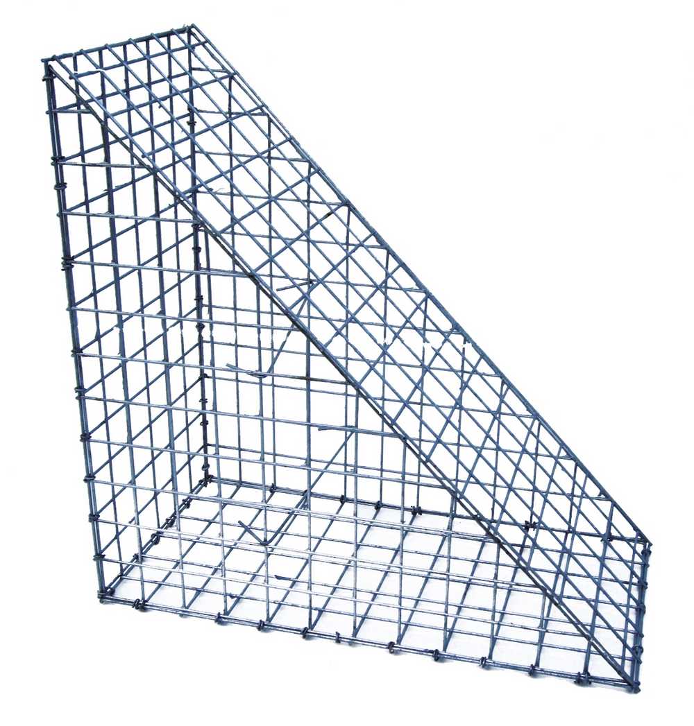 COMO Schanskorf Triangle 50x3.5mm H 848 x L 600 x B 300mm in